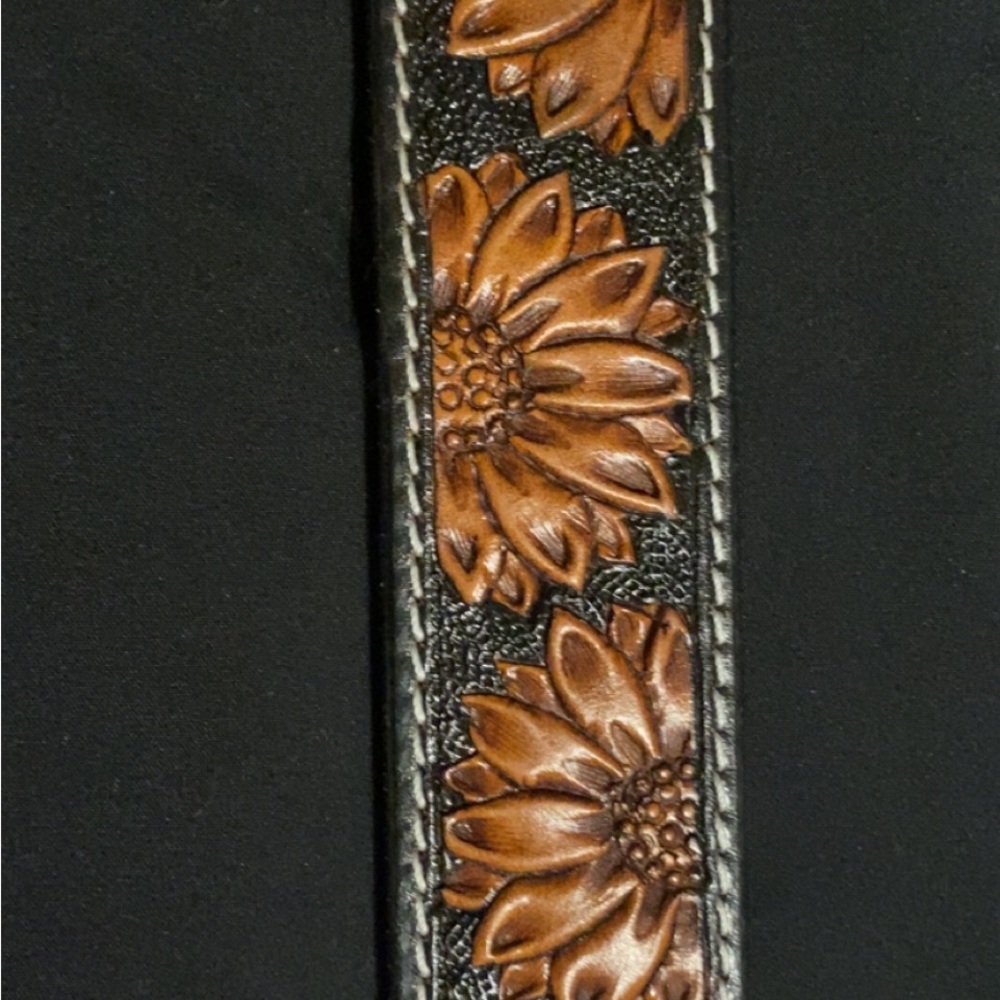 Sunflower belt